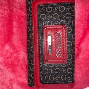 Like New Guess Wallet